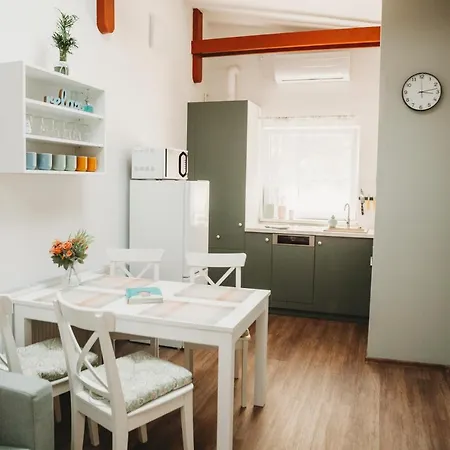 شقة Botanika Apartman